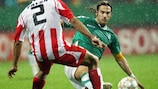 Frings sees action against Olympiacos CFP
