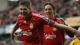 Steven Gerrard und Fernando Torres von Liverpool FC sind momentan in überragender Form