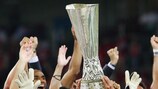 O troféu da Taça UEFA