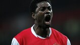 Emmanuel Adebayor est toujours convaincu qu'Arsenal va se qualifier