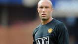 Mikaël Silvestre has joined Arsenal from Premier League rivals United