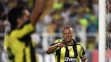 Aragonés y el Fenerbahçe, clasificados