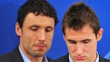 Mark van Bommel et Miroslav Klose (FC Bayern München) s'expriment en marge du match face au Steaua