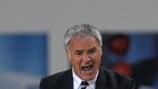 Le coach de la Juventus Claudio Ranieri fait des gestes contre le FC Zenit St. Petersburg