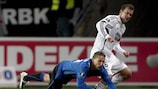 Wesley Sonck (left) is challenged by Rosenborg's Roar Strand