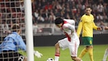 Luis Suárez got the last decisive touch of the game for Ajax