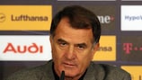 Dušan Bajević démissionne de son poste d'entraîneur de l'AEK
