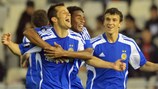 Футболисты киевского "Динамо" радуются выходу в следующий раунд