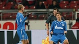 Igor Semshov (à direita) bisou pelo Zenit