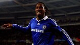 Didier Drogba festeja o segundo golo do Chelsea