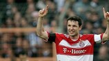 Mark van Bommel will commit to another year at Bayern