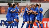 Las italianas celebran el gol del empate marcado por Panico
