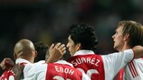 Luis Suárez feiert einen seiner vier Treffer