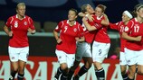 Elise Thorsnes celebra el primer gol de Noruega