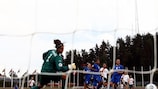 Inka Grings a segno contro l'Italia nel 2009