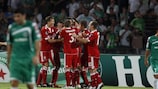 Игроки "Баварии" празднуют гол в ворота "Маккаби"