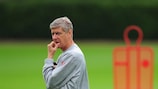 Wenger shows Olympiacos respect