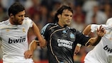 Fernando Morientes (centre) in action against Madrid on Matchday 2
