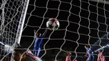 Atlético threaten Chelsea's reign in Spain