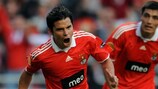 Benfica goal rush flattens Toffees
