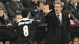 Yoann Gourcuff celebra su gol con su entrenador Laurent Blanc