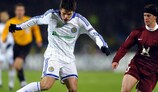 Ognjen Vukojević (FC Dynamo Kyiv) face à Cristian Ansaldi (FC Rubin Kazan)