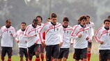 Jugadores del Benfica en la previa del choque ante el Marsella