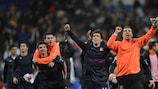 Les joueurs de l'Olympique Lyonnais fêtent leur qualification à Madrid