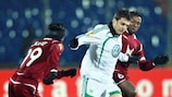Wolfsburg's Zvjezdan Misimović takes on Hasan Kabze (left) and Macbeth Sibaya