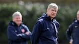 Arsenal urged to stand their ground