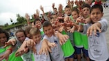 Kinder aus dem Balkan und anderen Gebieten hatten viel Spaß beim UEFA-Breitenfußballtag