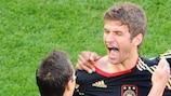 Thomas Müller de cabeza hizo el 0-1 para Alemania