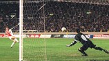 Danny Blind scores the decisive penalty in the shoot-out as Ajax secure the European/South American Cup