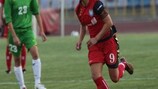 Inka Grings marcou quatro dos cinco golos com que o Duisburgo venceu no Cazaquistão