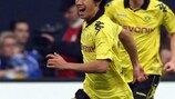 Shinji Kagawa celebrates scoring against Schalke