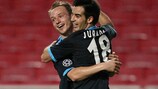 Ivan Rakitić et José Manuel Jurado (FC Schalke 04) peuvent célébrer la première place des Allemands