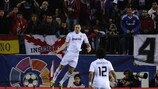 Karim Benzema exulta com o primeiro golo do Real Madrid