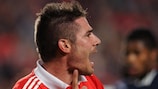 Javi García backs mature Benfica to prevail