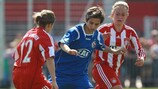 Potsdam's Inka Wesley (centre) in action against Bayern