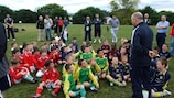 Seis clubes del área de Dublín demostraron los beneficios del fútbol jugado en campos pequeños