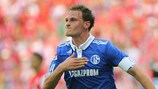 Benedikt Höwedes manquera cruellement à Schalke, leader du Groupe J de l' UEFA Europa League