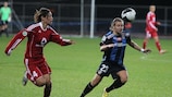 Kristy Moore of Stabæk (right) takes on Saki Kumagai in the first leg