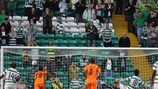 Ki Sung-Yong transforme le penalty qui donne l'avantage au Celtic