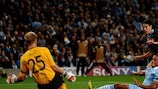 Edinson Cavani marcou o primeiro golo do jogo frente ao Manchester City