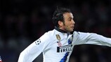 Giampaolo Pazzini apontou o único golo na magra vitória do Inter em Lille