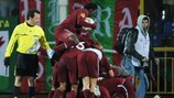 Игроки "Рубина" празднуют победный гол в ворота "Тоттенхэма" в матче четвертого тура