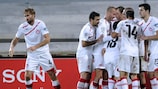 Giannis Fetfatzidis festeggia il gol-partita per l'Olympiacos