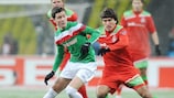 Ander Herrera (left) and Lokomotiv's Alberto Zapater during the first leg