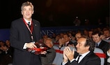 Ángel María Villar Llona will continue his long reign as president of the RFEF
