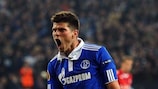Hero Huntelaar lauds spirited Schalke comeback